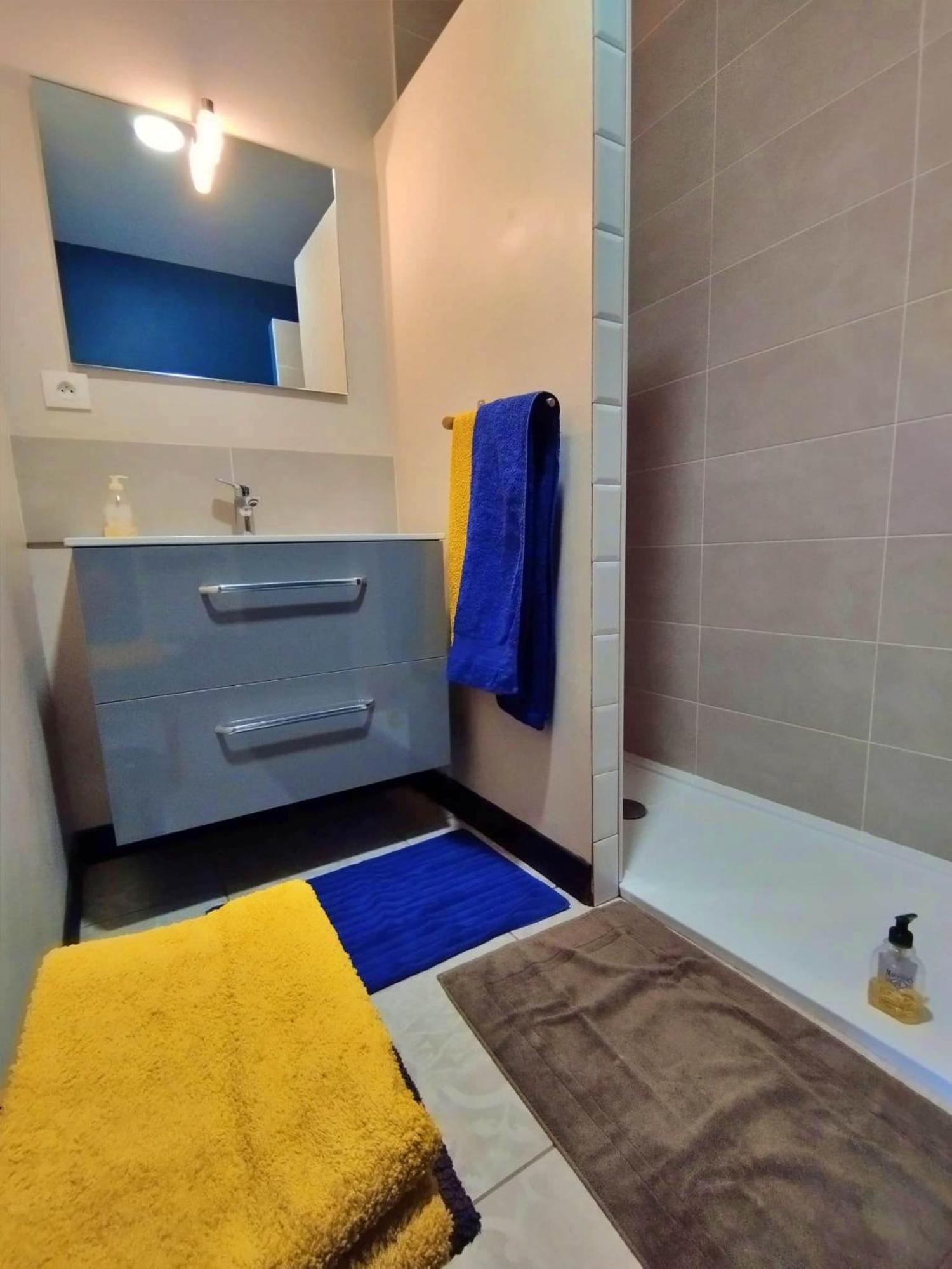 Apartamento Appt 56M2 A 4Mn Du Palais Jacques Coeur. Bourges Exterior foto